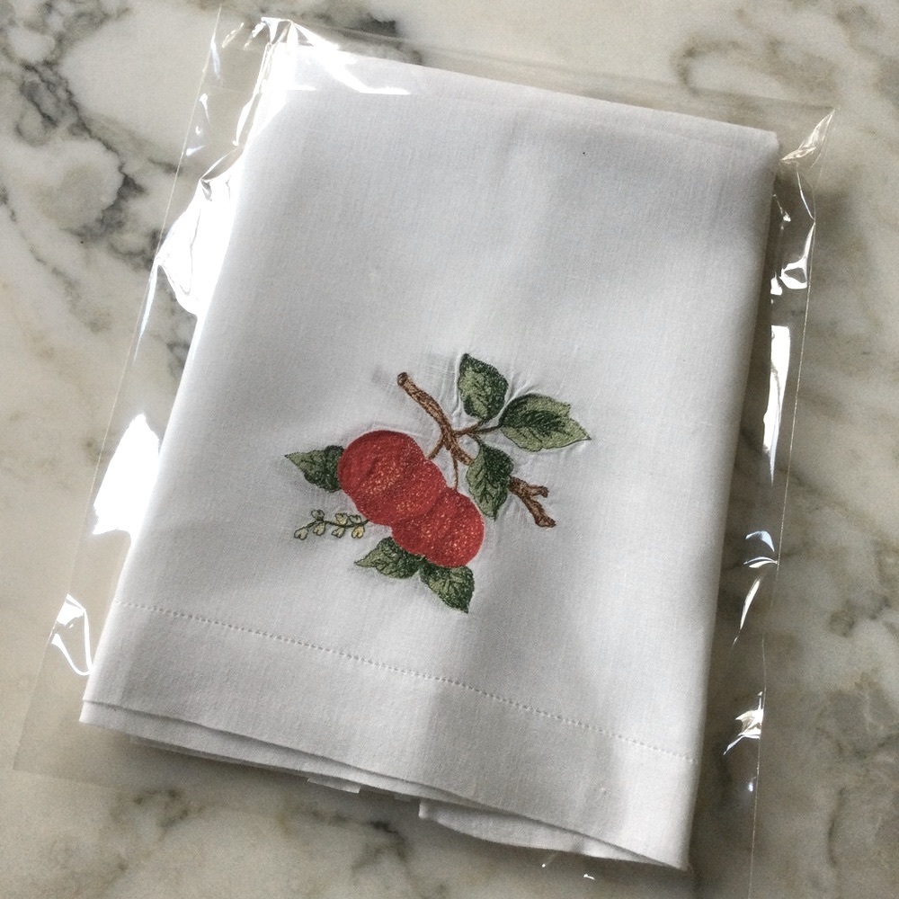 Set of 2 Tea Towels Hand Embroidered